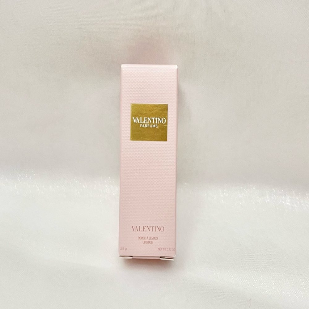 VALENTINO LIPSTICK - Picture 2 of 5
